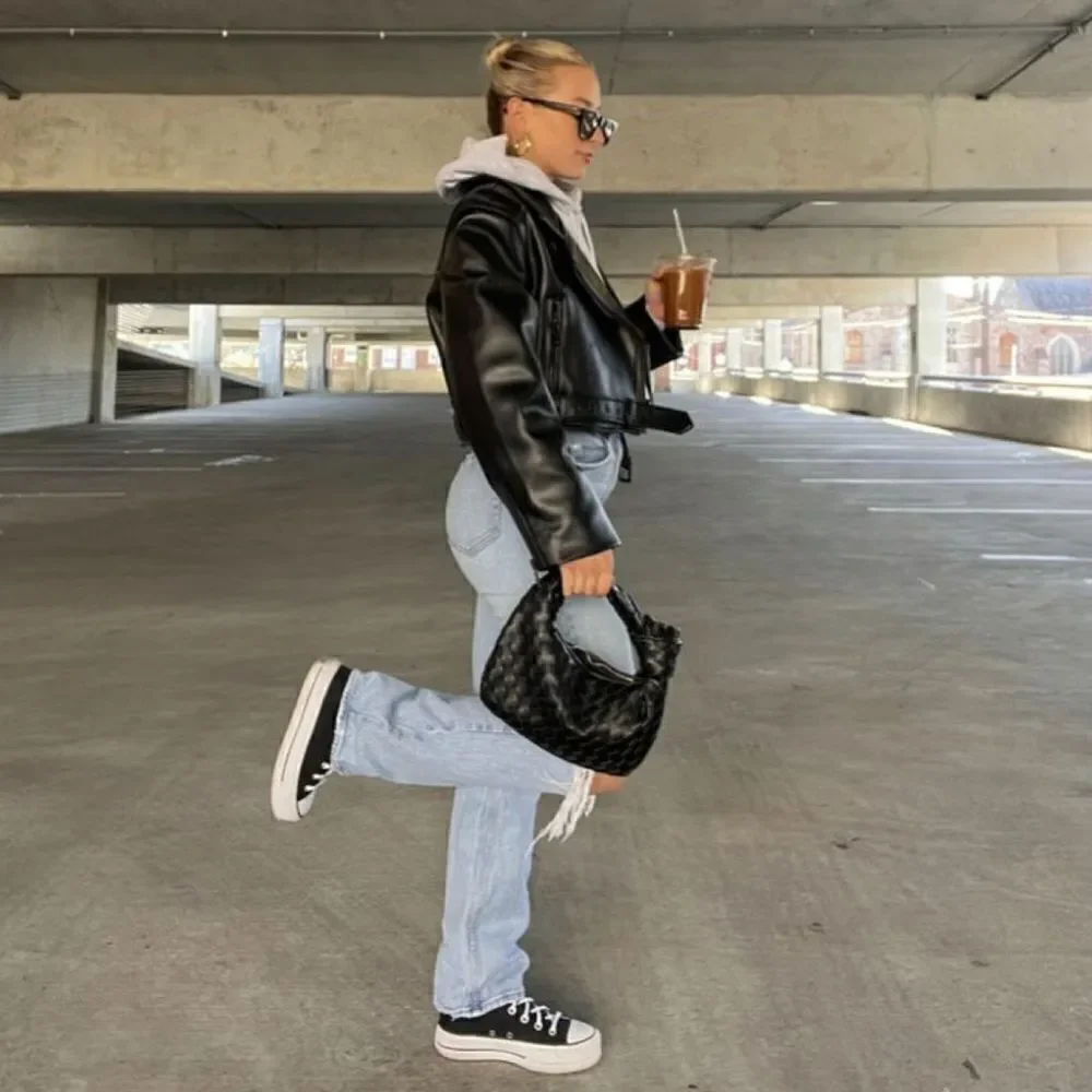 Black  platform converse - Picture 7 of 15